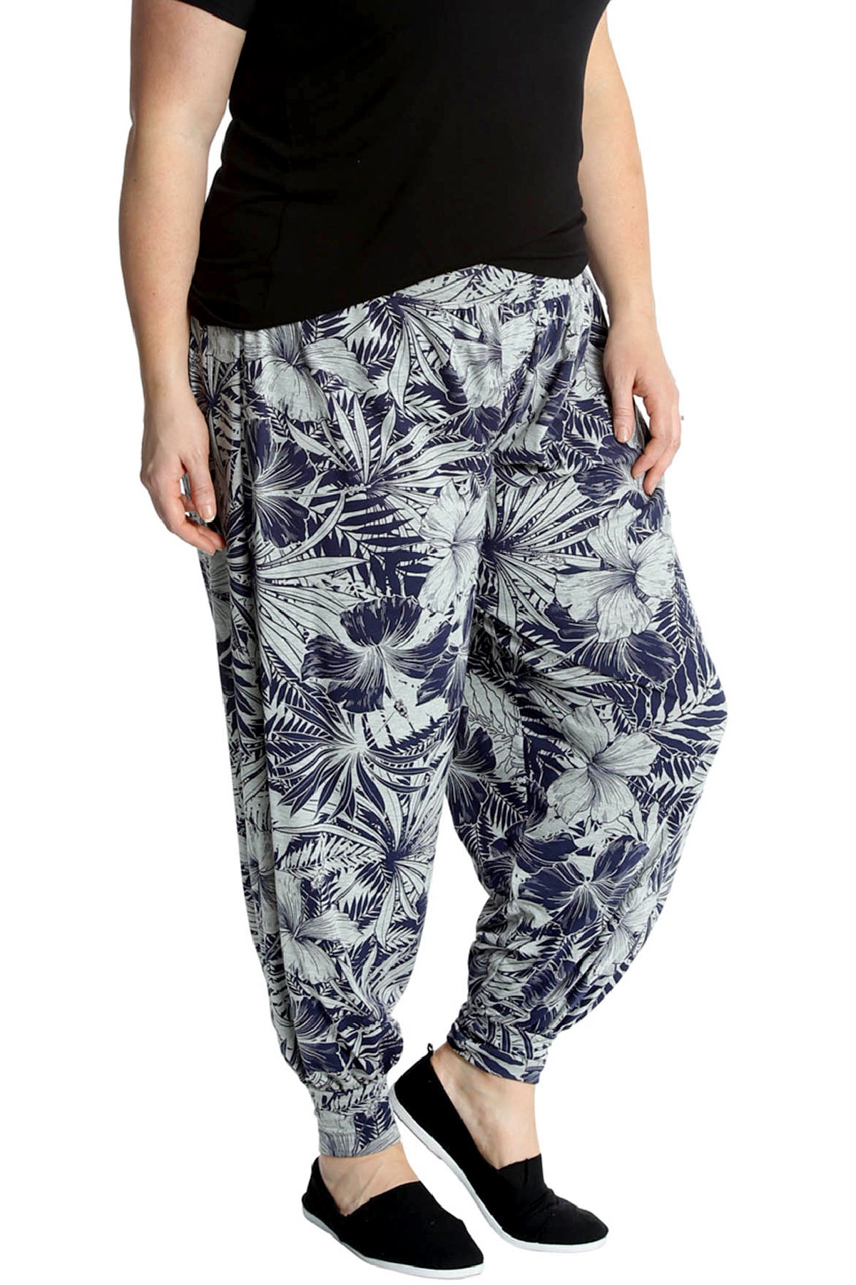 7147 Floral Navy Print Harem Trouser
