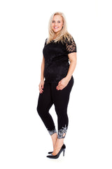 1300 Scallop Lace Top