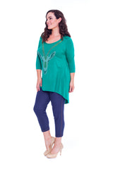 1315 Ram Stud Dip Hem Top