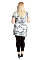 1603 Abstract Print Top